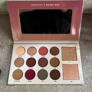 MORPHE X MANNY MAU (Makeup Academy) PALETTE!